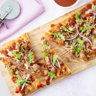 BBQ turkey flatbread