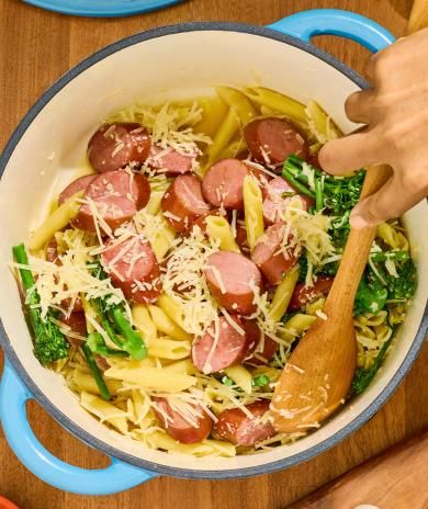 Overhead shot of a Butterball Turkey Sausage lemon broccolini pot of pasta.