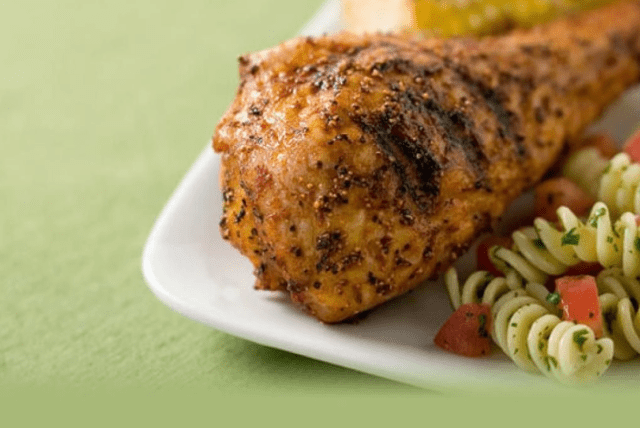 grilled seasoned turkey drumsticks
