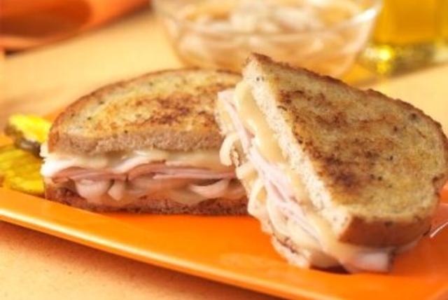 Image of Northwoods Maple-Mustard Turkey Sandwich